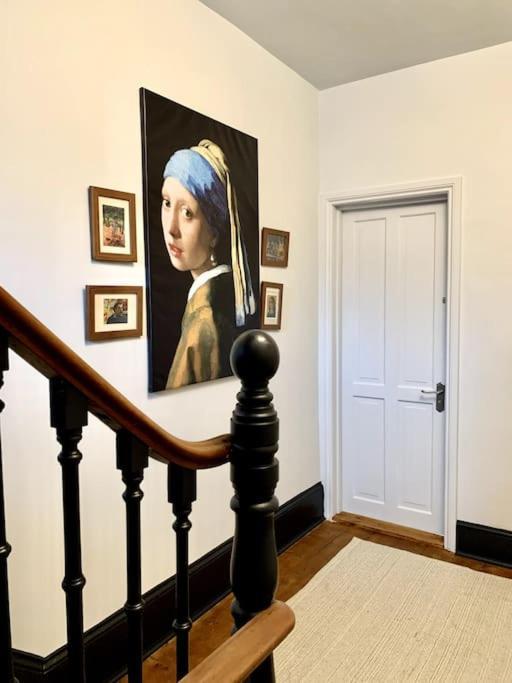 Chic Townhouse Near Tunnels Beaches อิลฟราคูมบ์ ภายนอก รูปภาพ