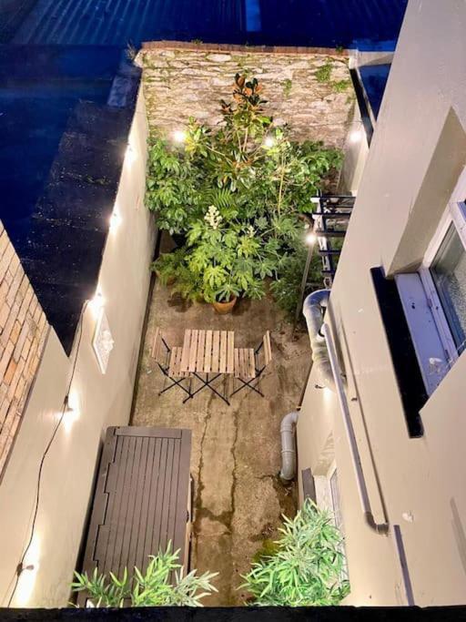 Chic Townhouse Near Tunnels Beaches อิลฟราคูมบ์ ภายนอก รูปภาพ